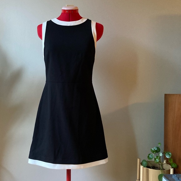 ALICE + OLIVIA black and white minidress size 6 - Picture 2 of 7